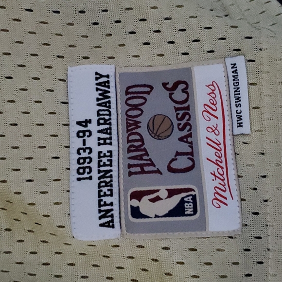 Mitchell & Ness Swingman Jersey - Picture 2 of 4